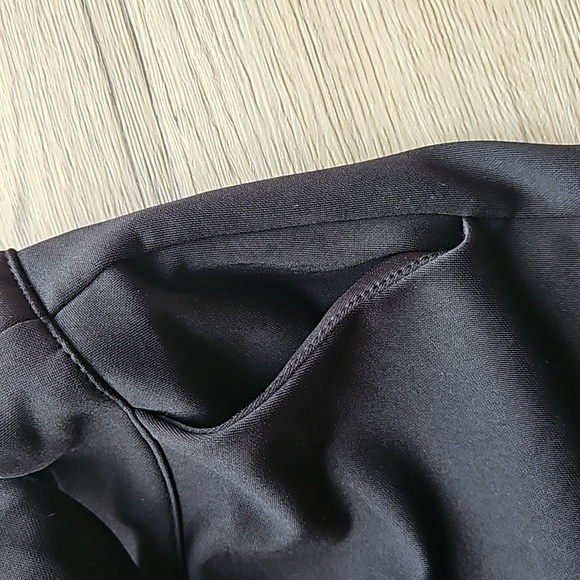 Fashion Nova Black Letting You Know Cut Out Jumpsuit S NWT - Picture 9 of 9